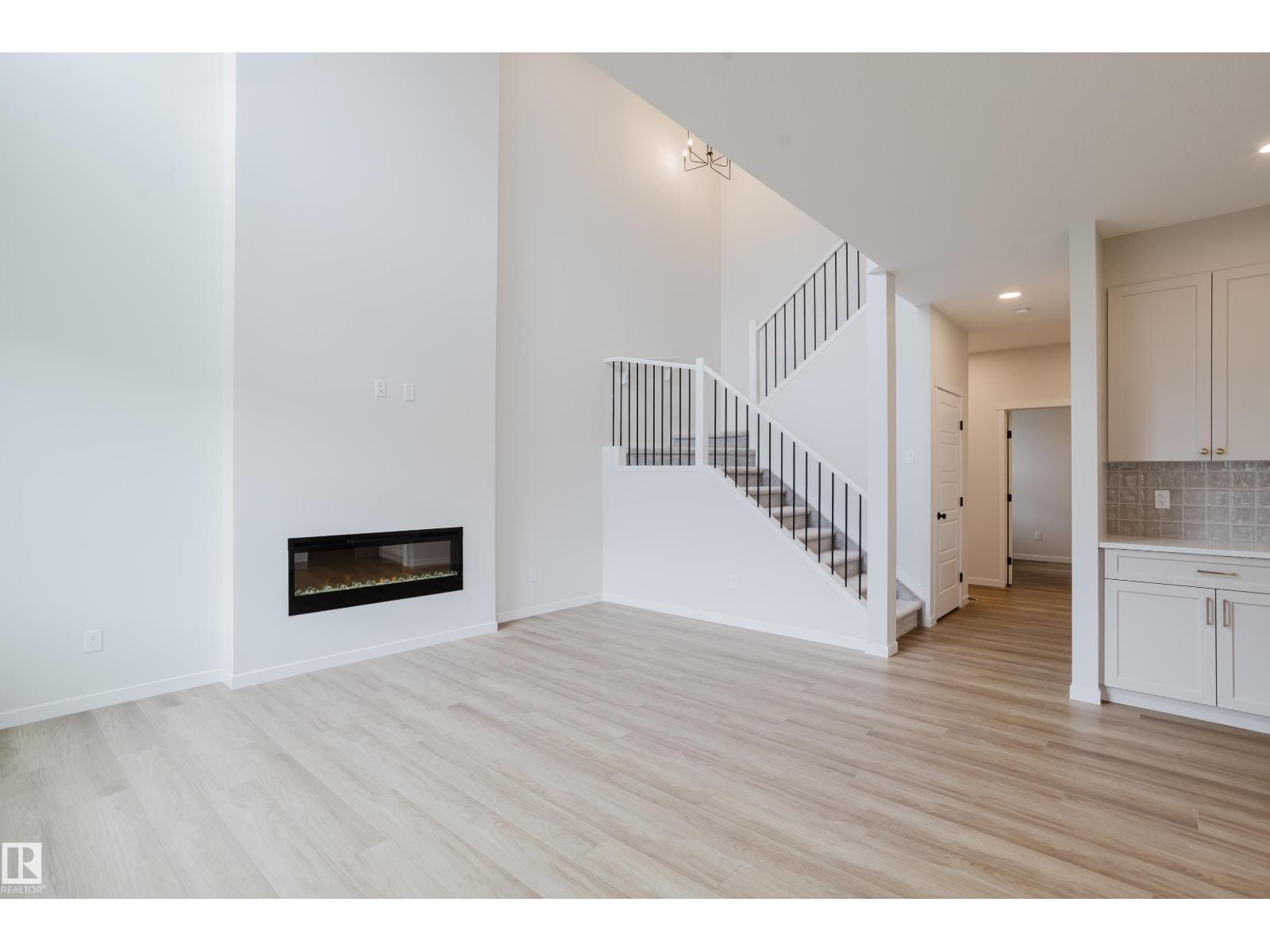 2225 194A ST NW - 29