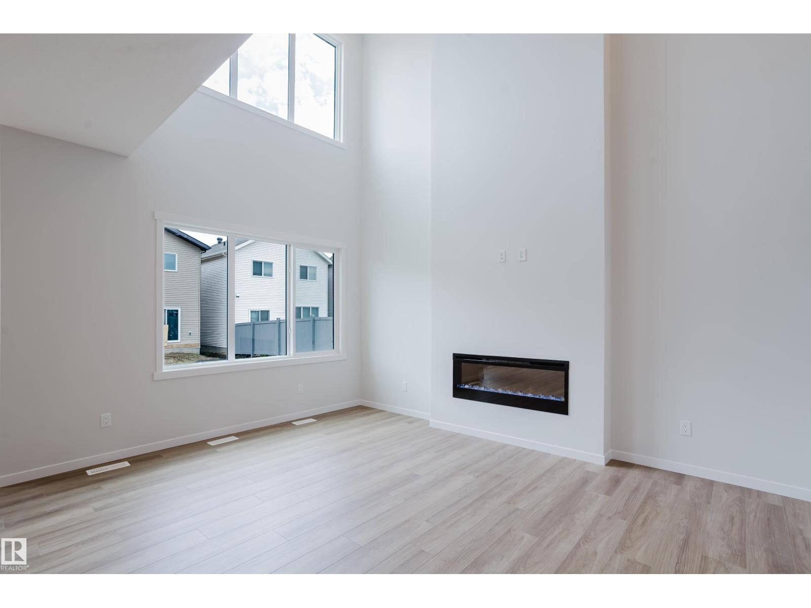 2225 194A ST NW - 31