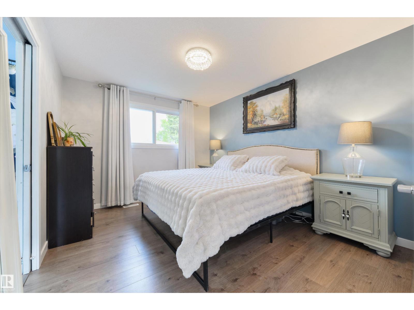 3 MORRIS ST - 17