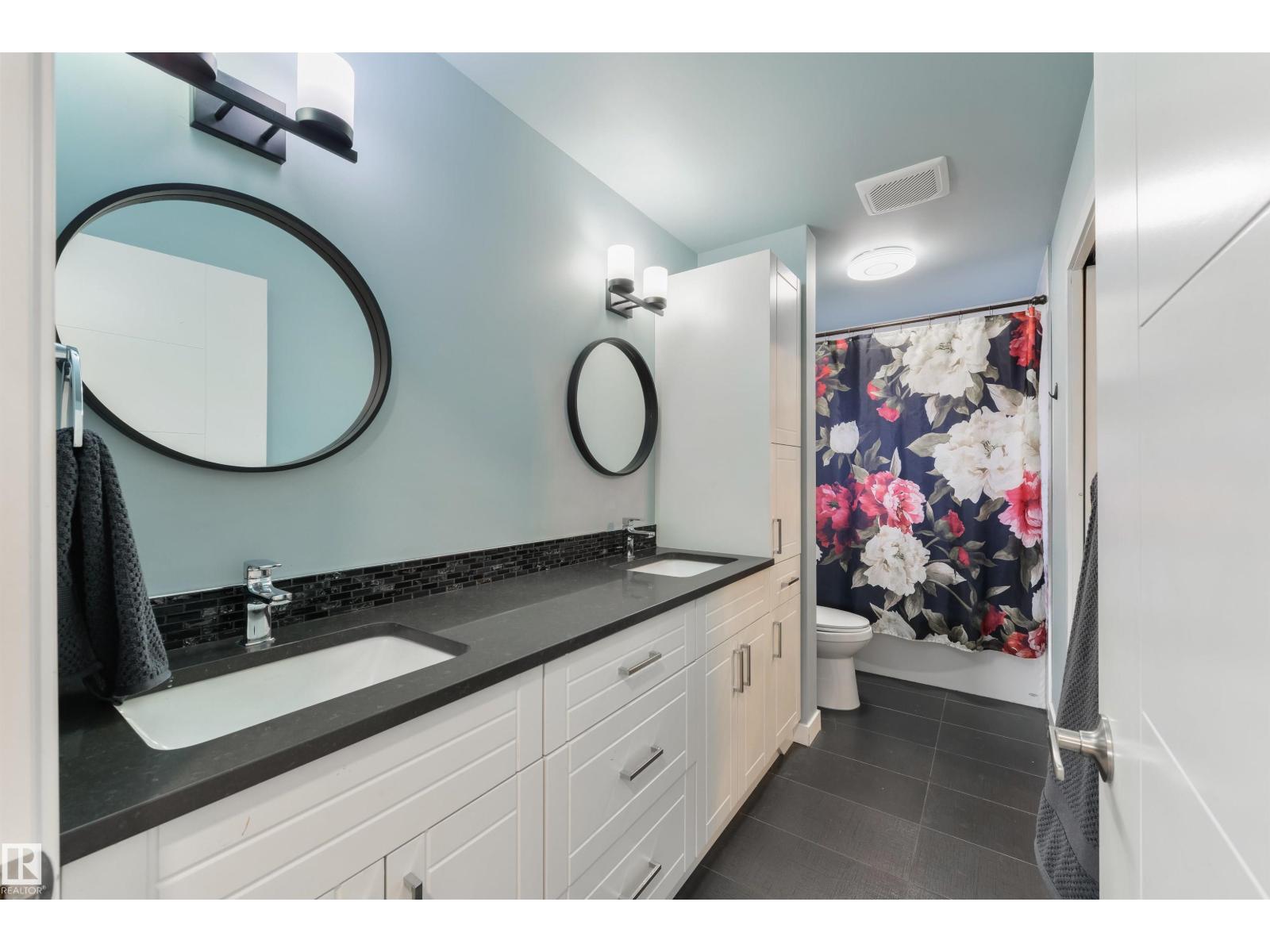 3 MORRIS ST - 21