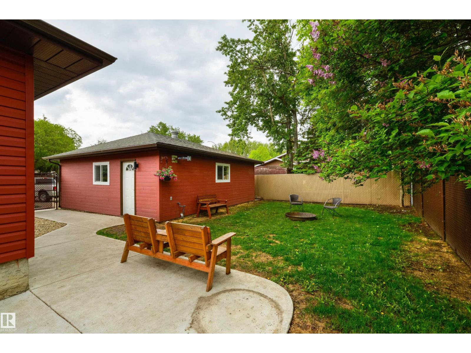 3 MORRIS ST - 33