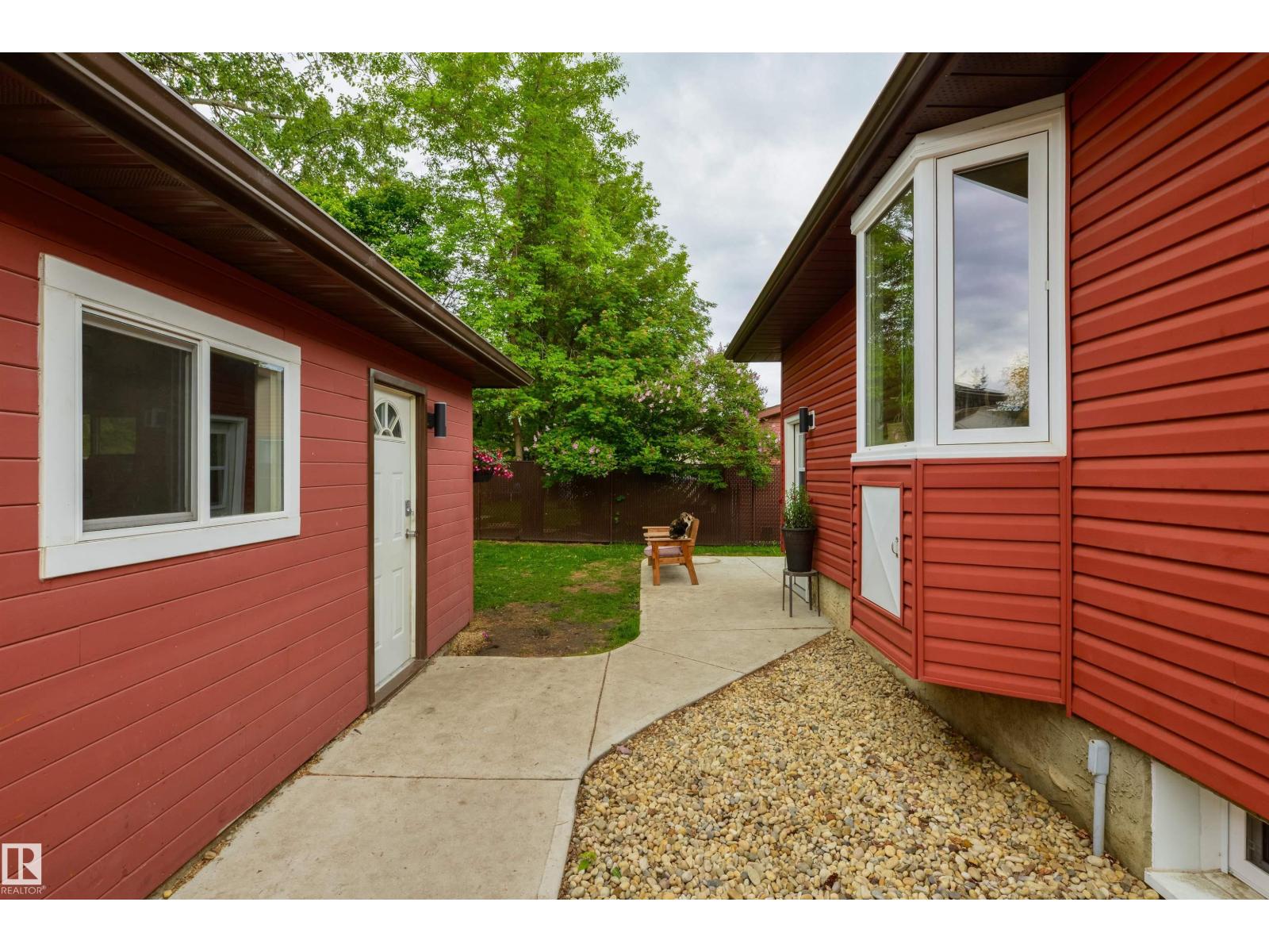 3 MORRIS ST - 35