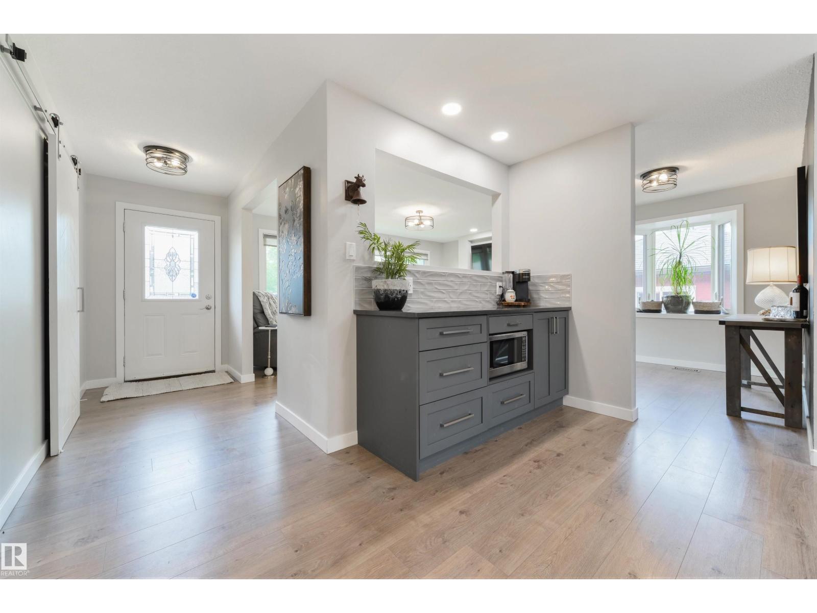 3 MORRIS ST - 6