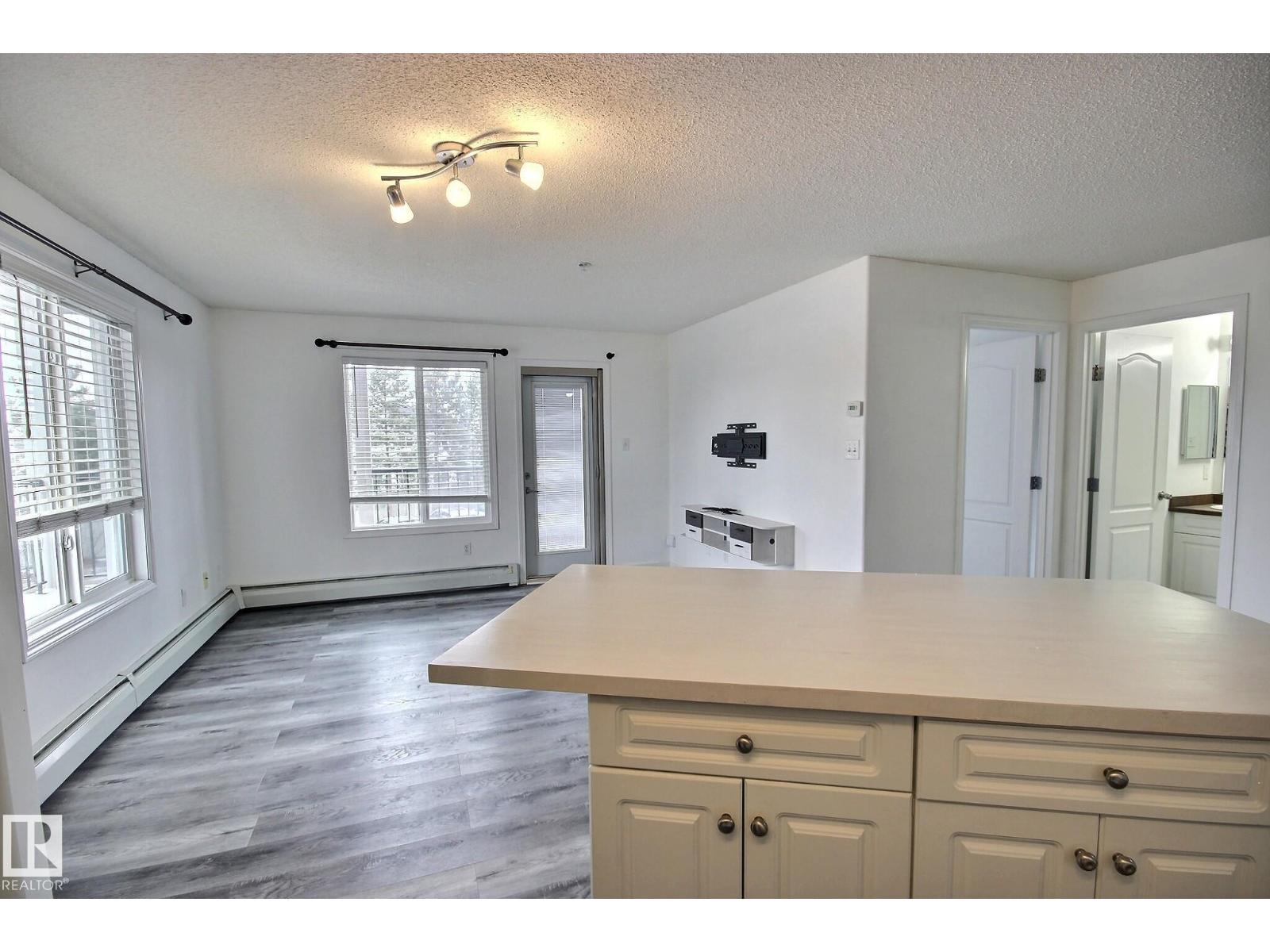 #222 111 EDWARDS DR SW — photo 9
