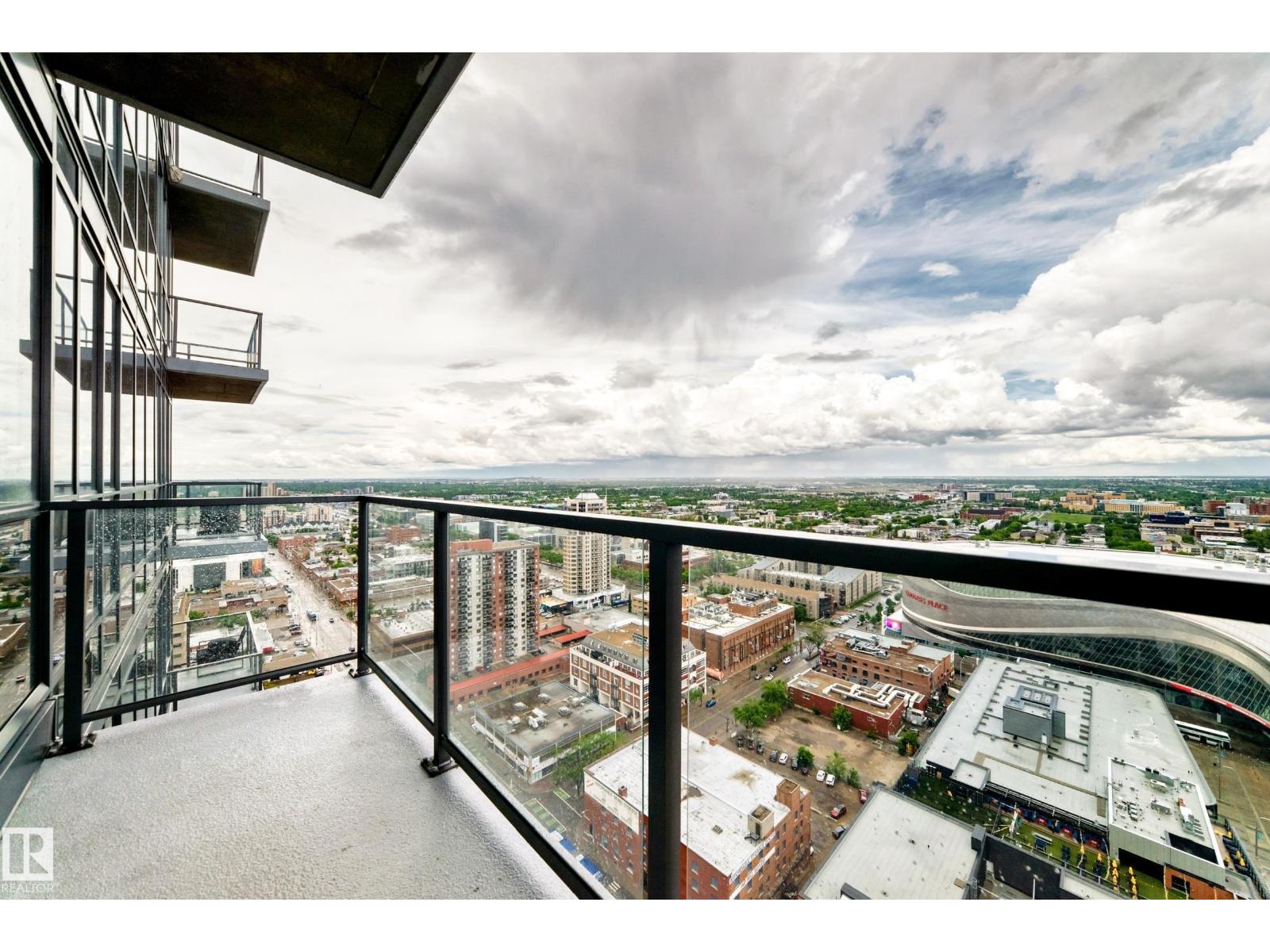 #2604 10238 103 ST NW - 18