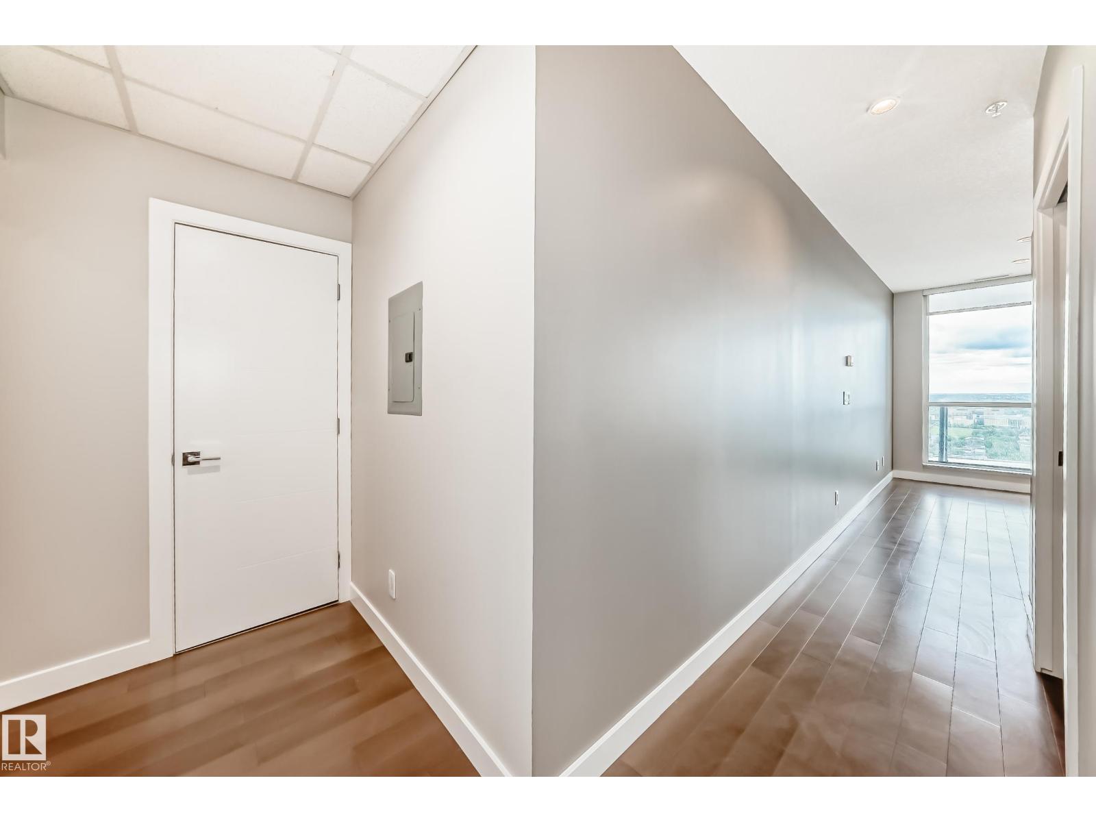 #2604 10238 103 ST NW - 9