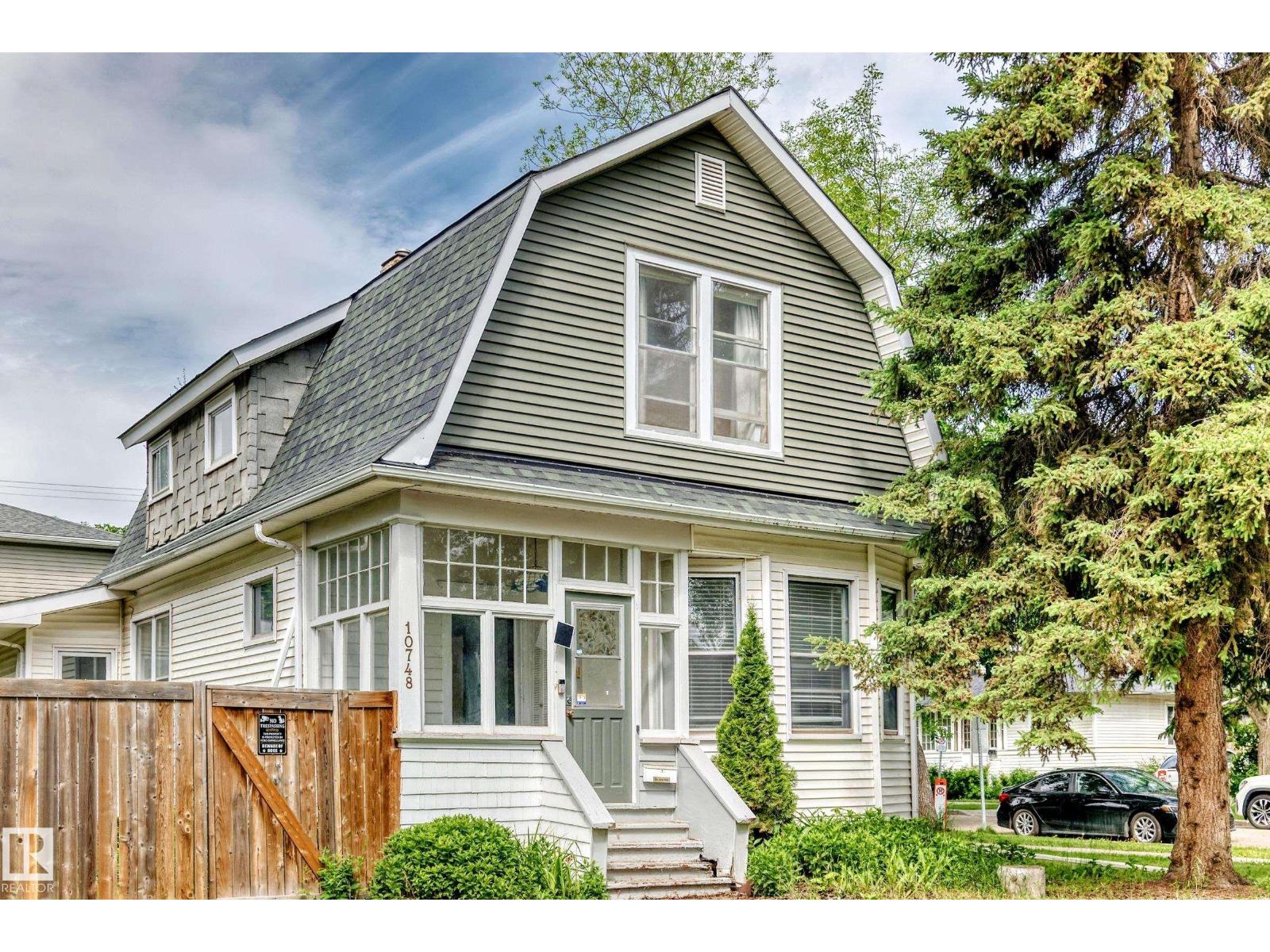 10748 123 ST NW - 1