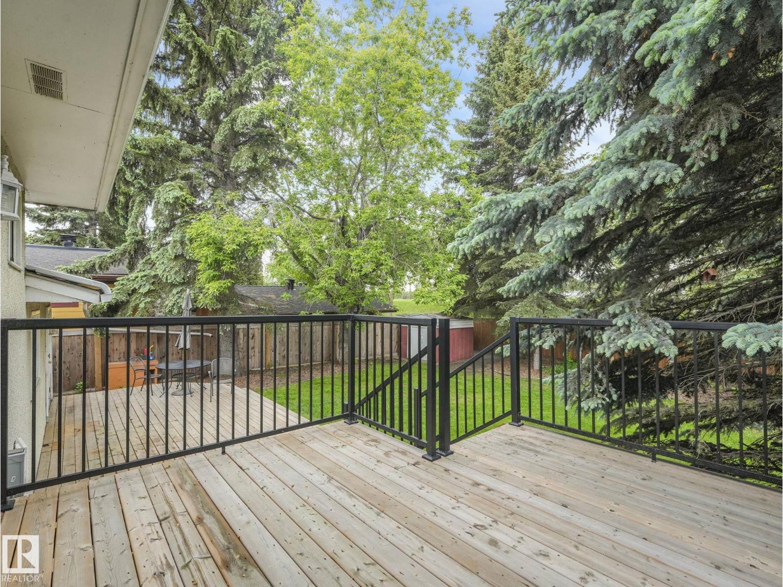 5708 144 ST NW - 35