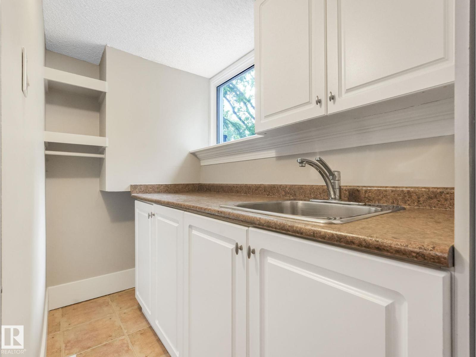 5708 144 ST NW - 32