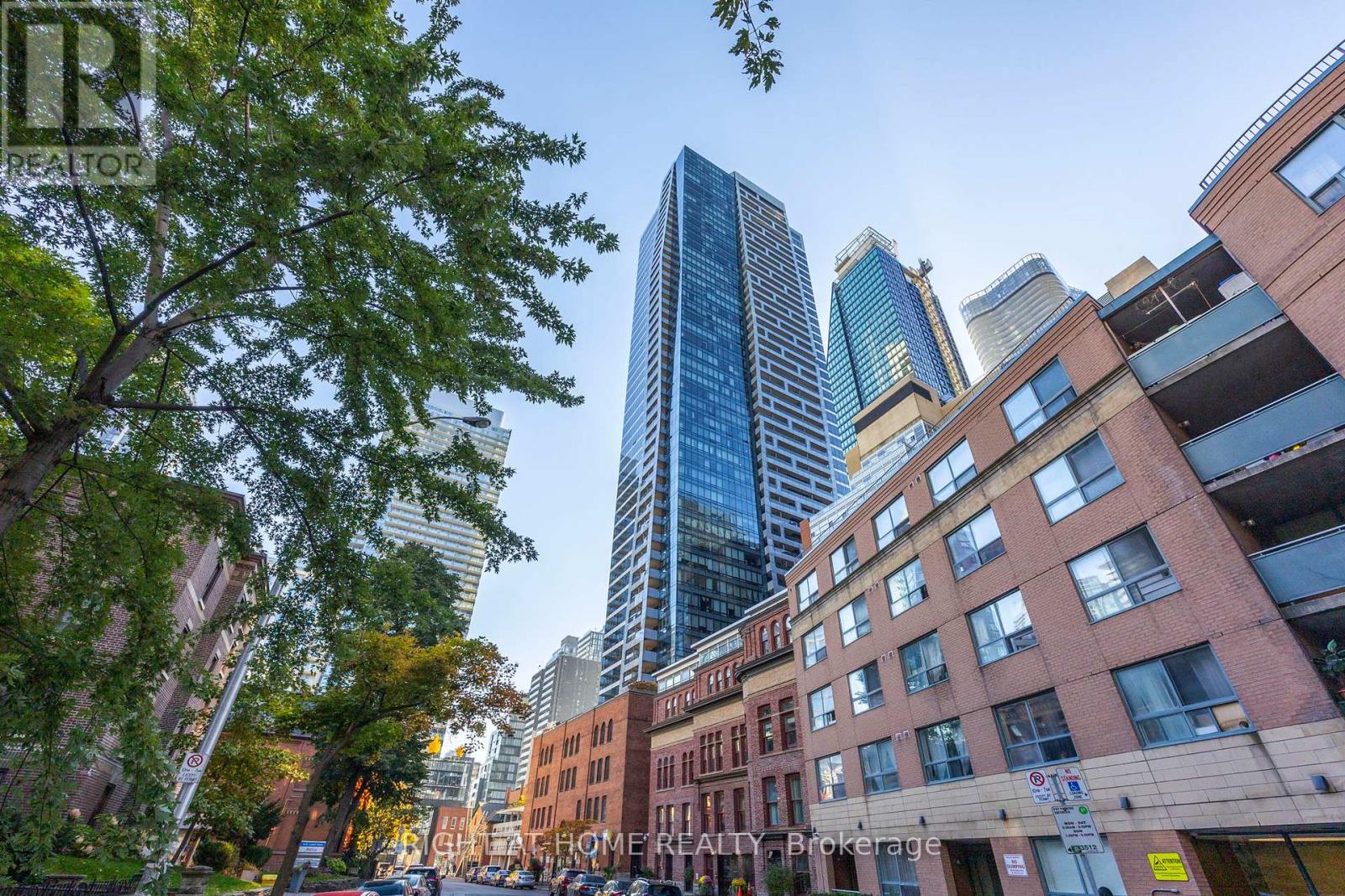 #3403 5 ST. JOSEPH STREET - 2