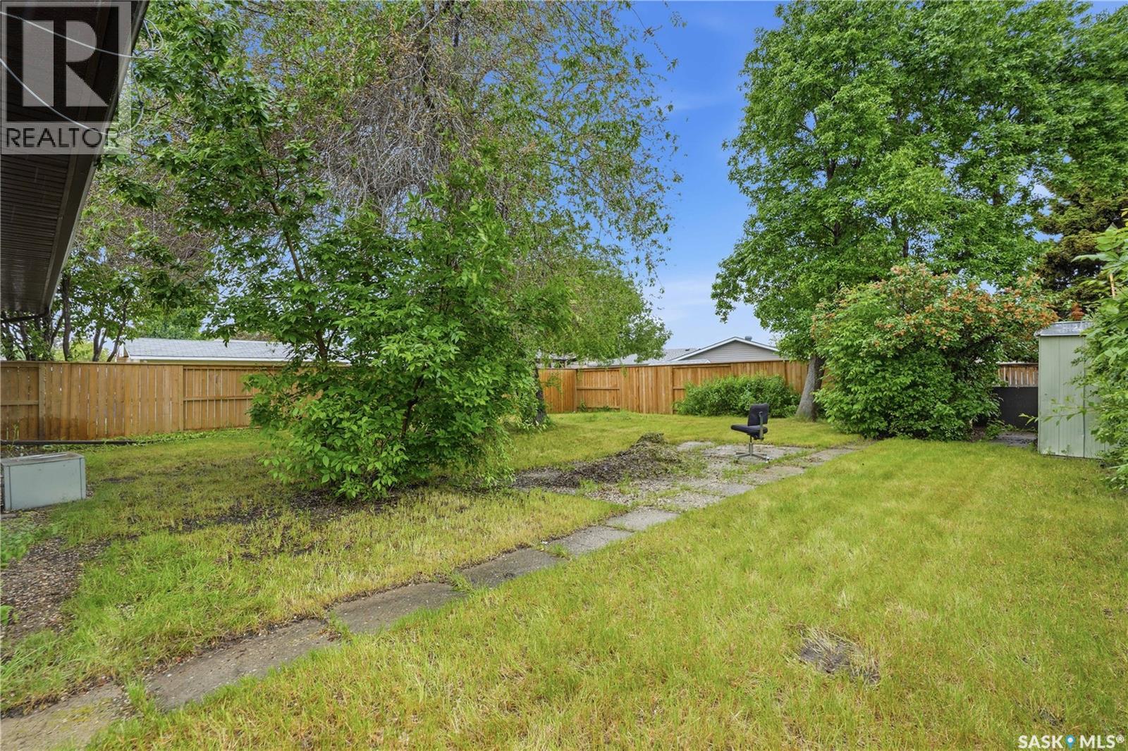 1922 Richardson ROAD — photo 38