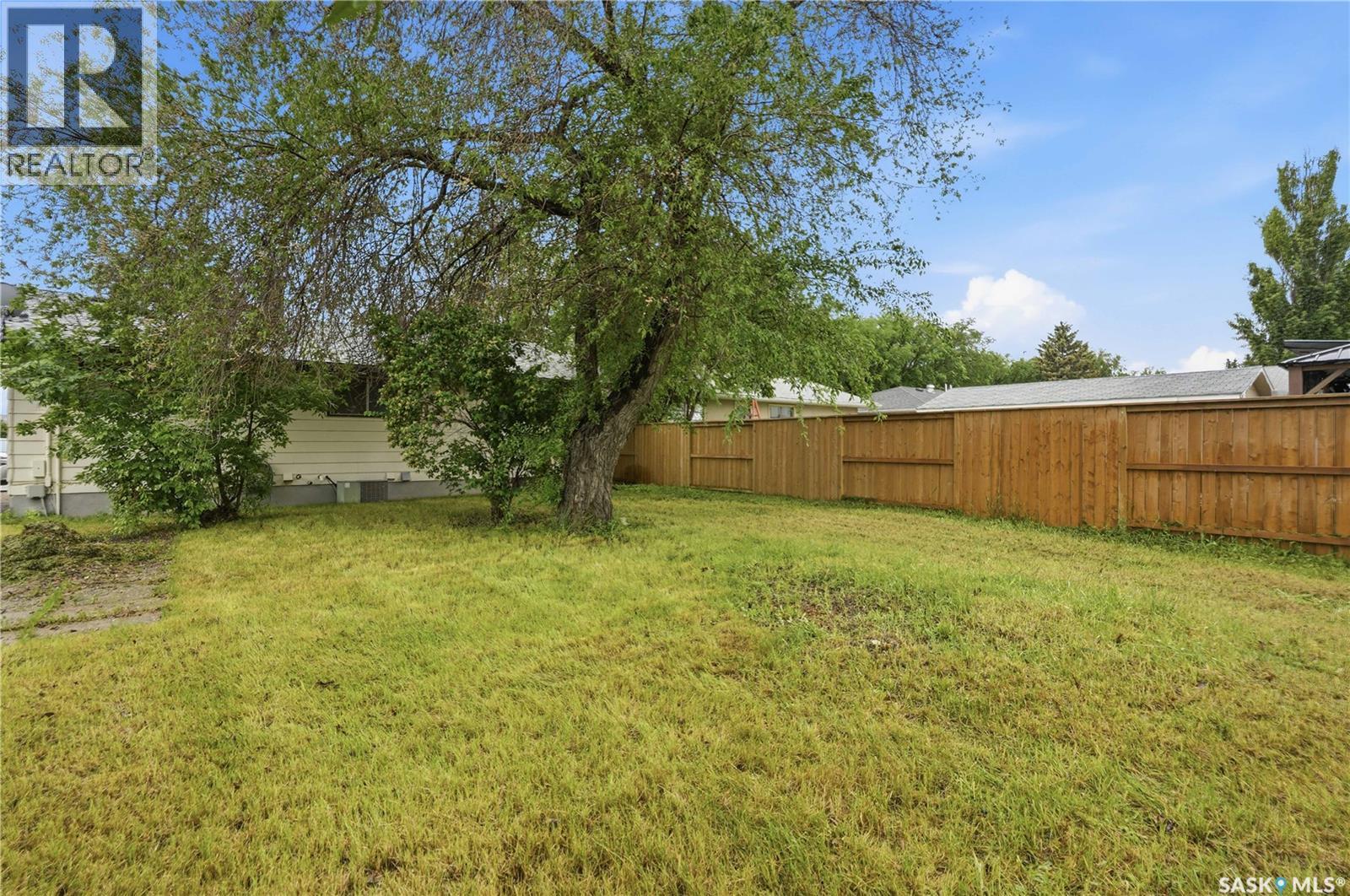 1922 Richardson ROAD — photo 41