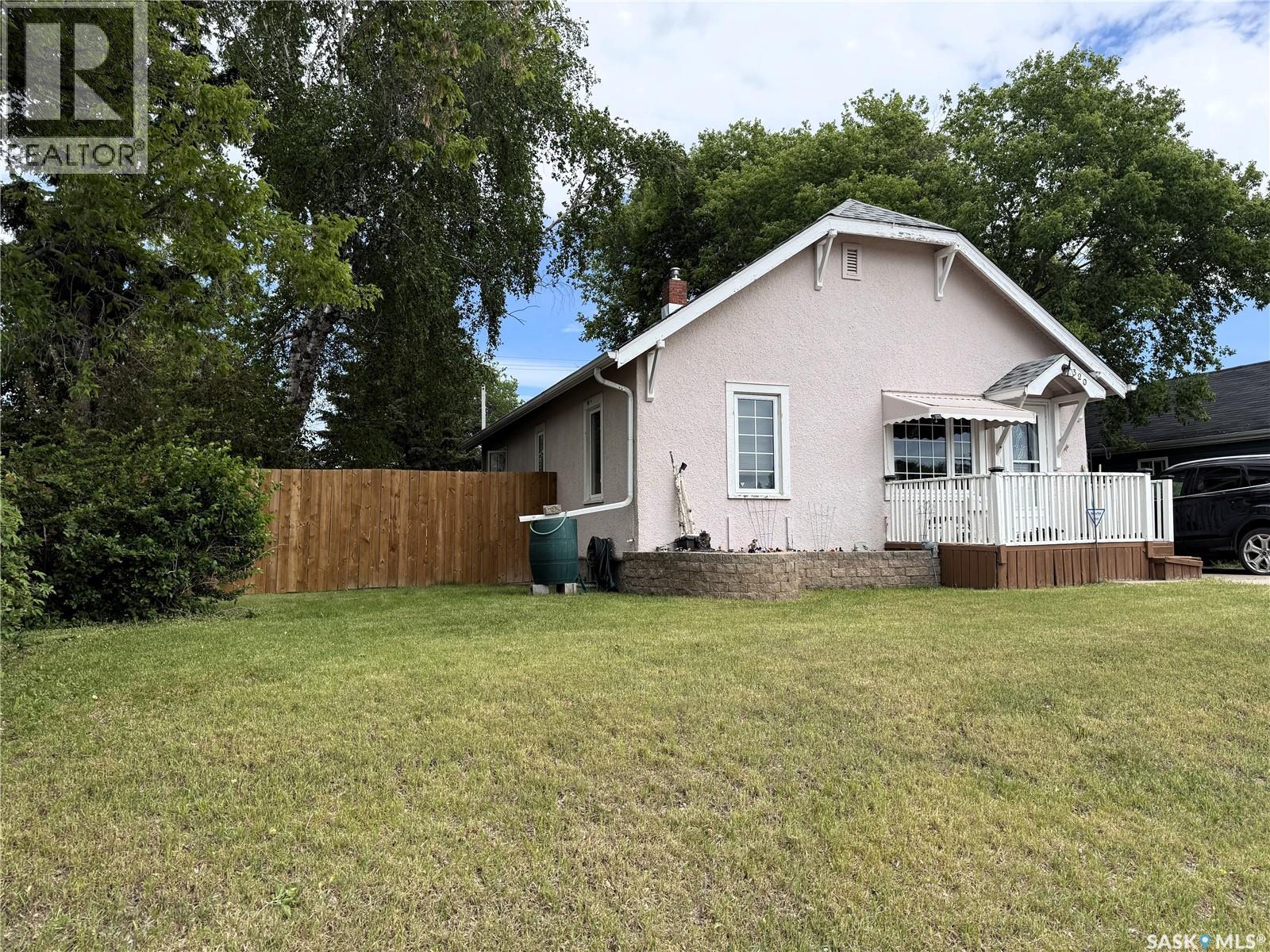 320 23rd STREET E - 2