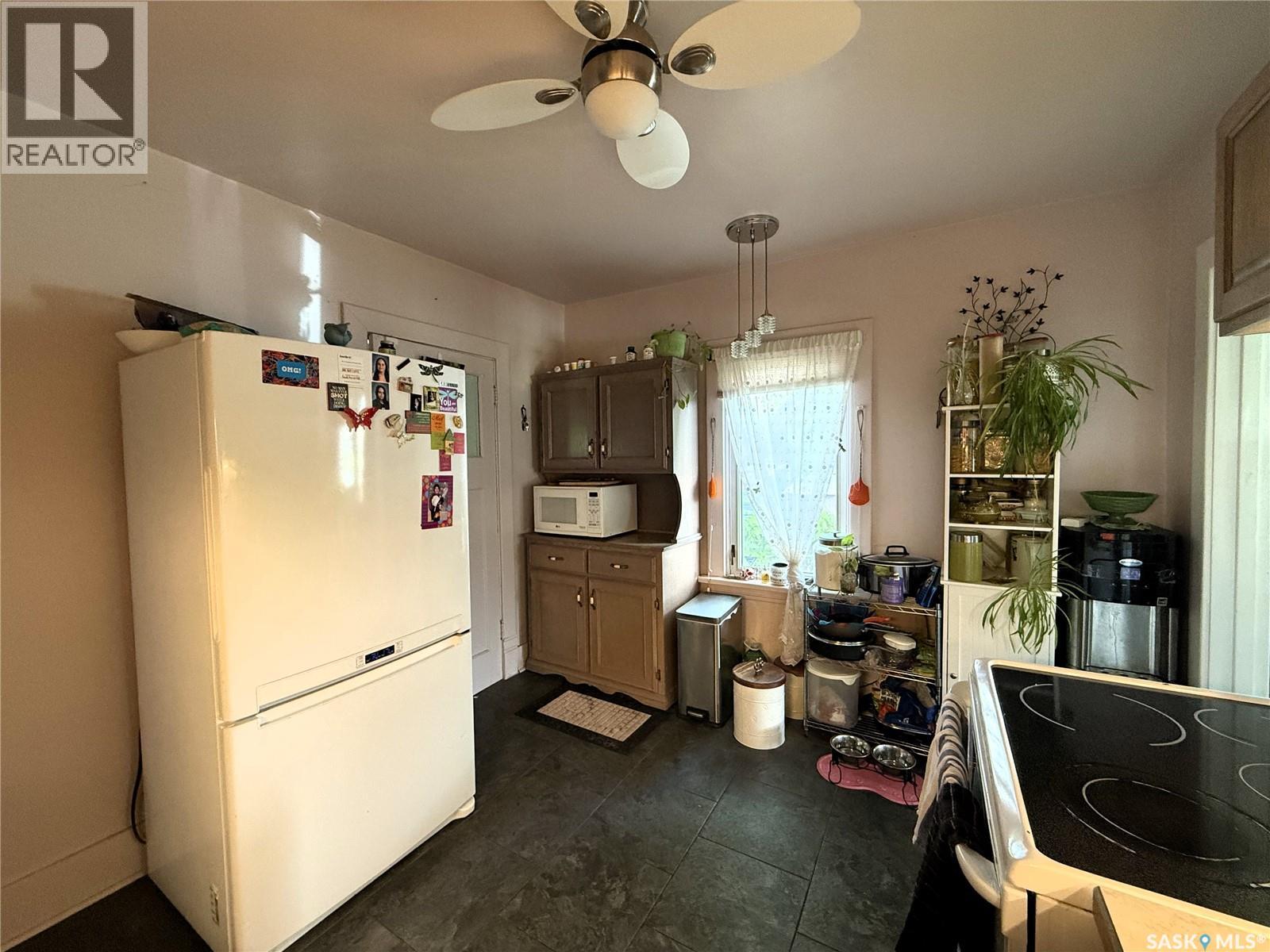 320 23rd STREET E - 5
