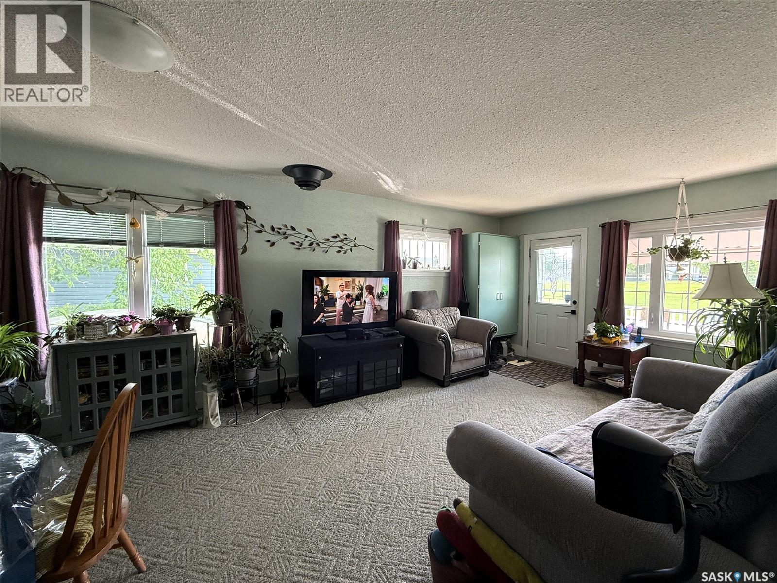 320 23rd STREET E - 8