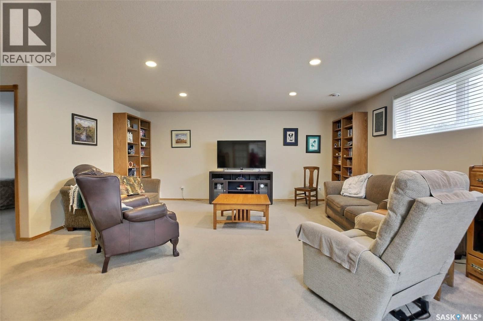 5082 Fahlman CRESCENT — photo 22
