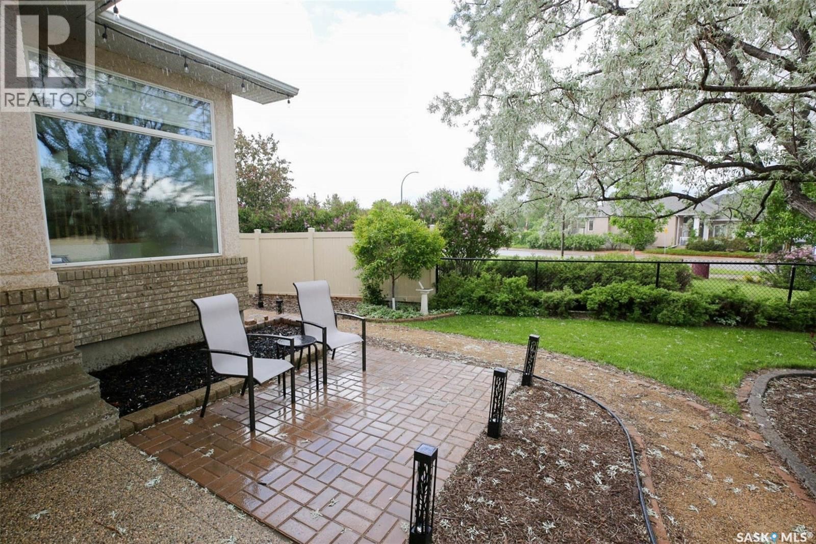 5082 Fahlman CRESCENT — photo 34