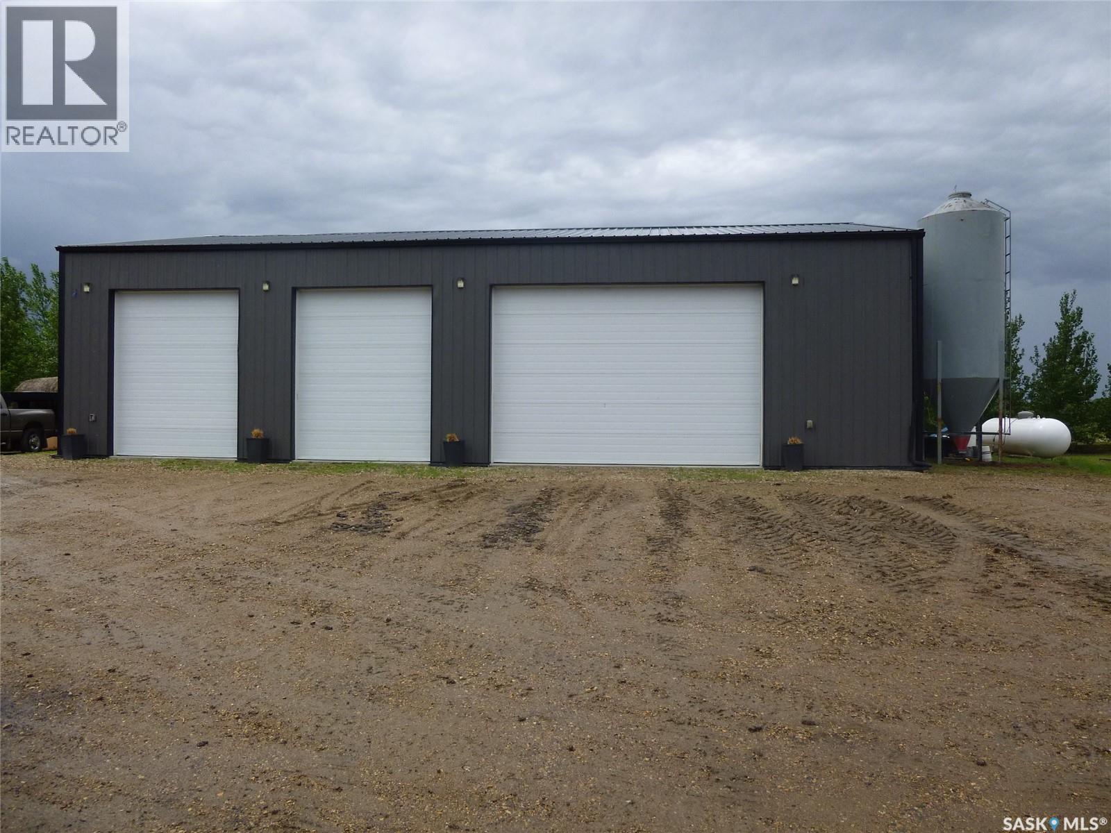 Ell Acreage — photo 22