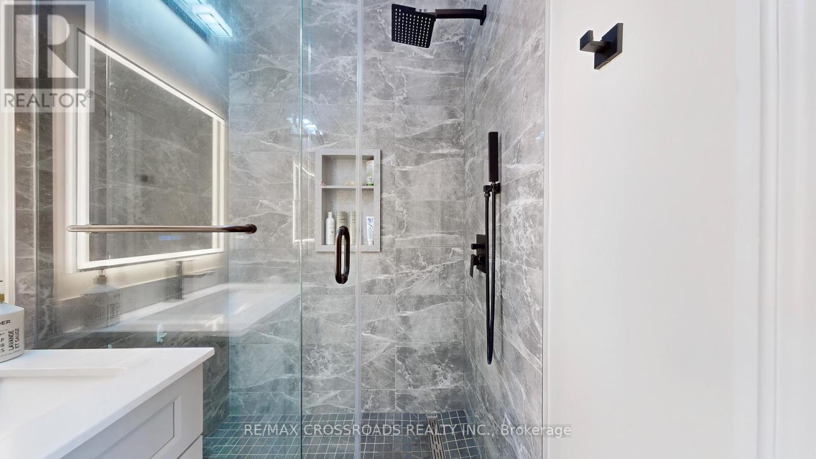 3531 GARRARD ROAD - 23