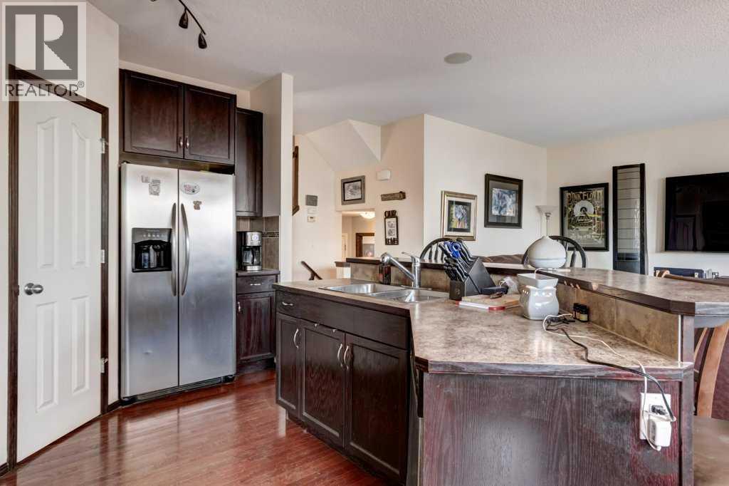 265 Brightonwoods Gardens SE — photo 11
