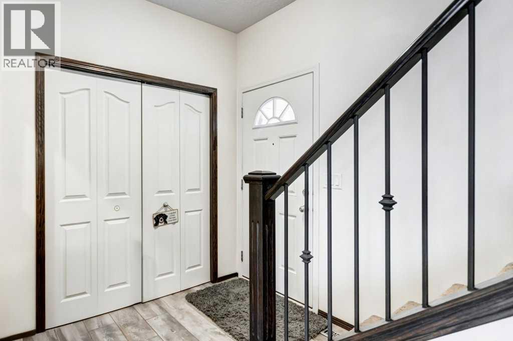 265 Brightonwoods Gardens SE - photo 3