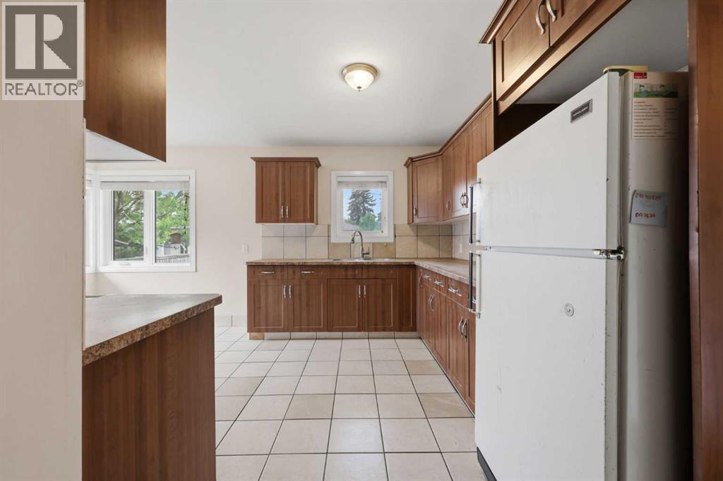 1159 Radnor Avenue NE — photo 6
