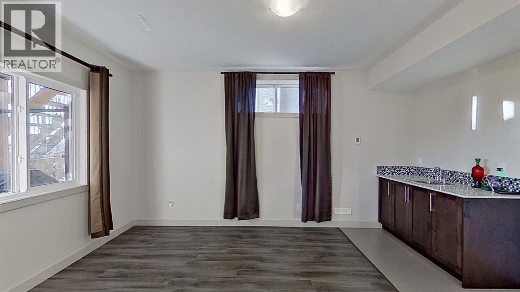 78 Cranarch View SE — photo 31