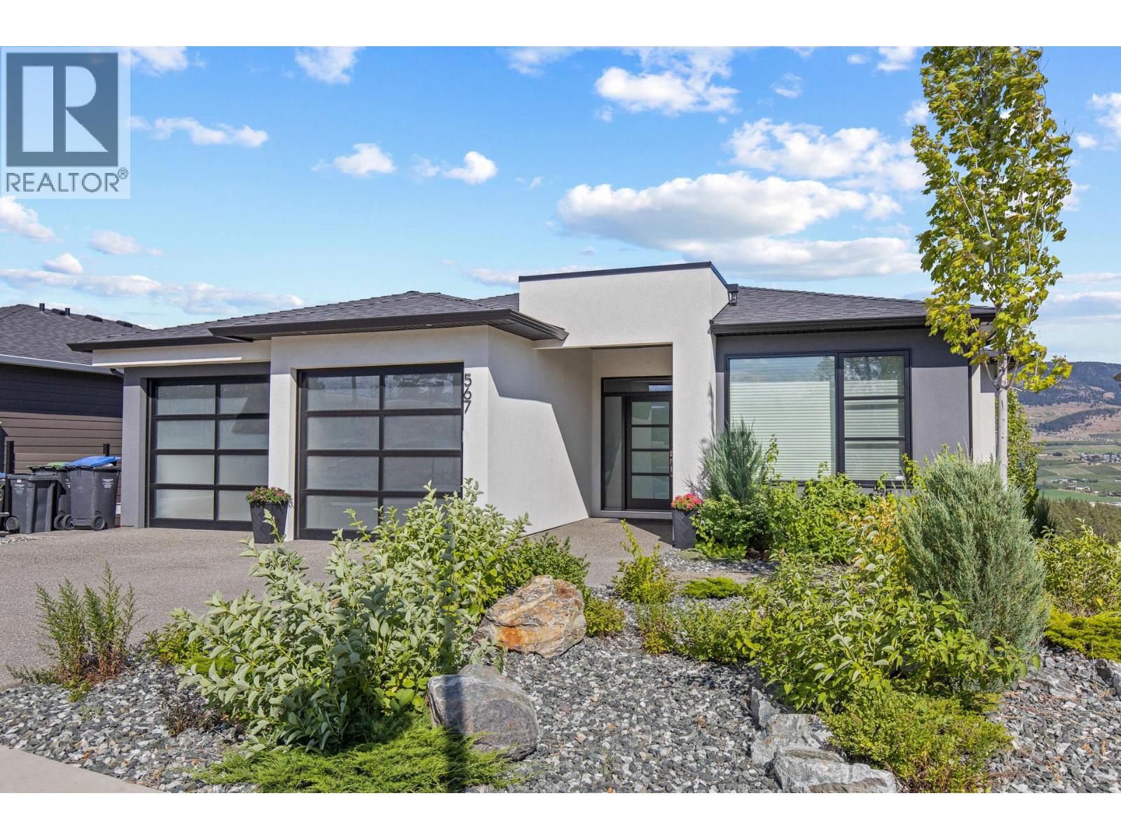 567 Acadia Street, Kelowna