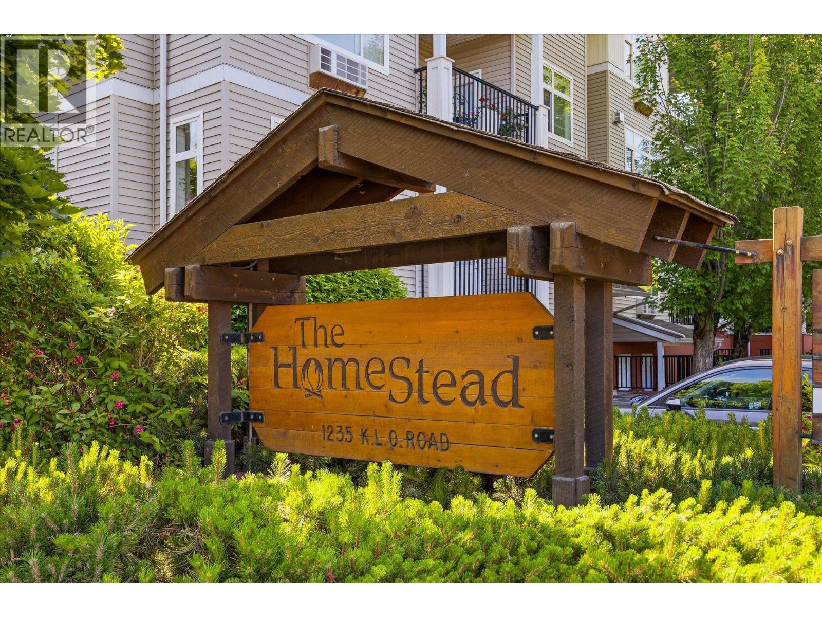 302 1235 KLO Road, Kelowna