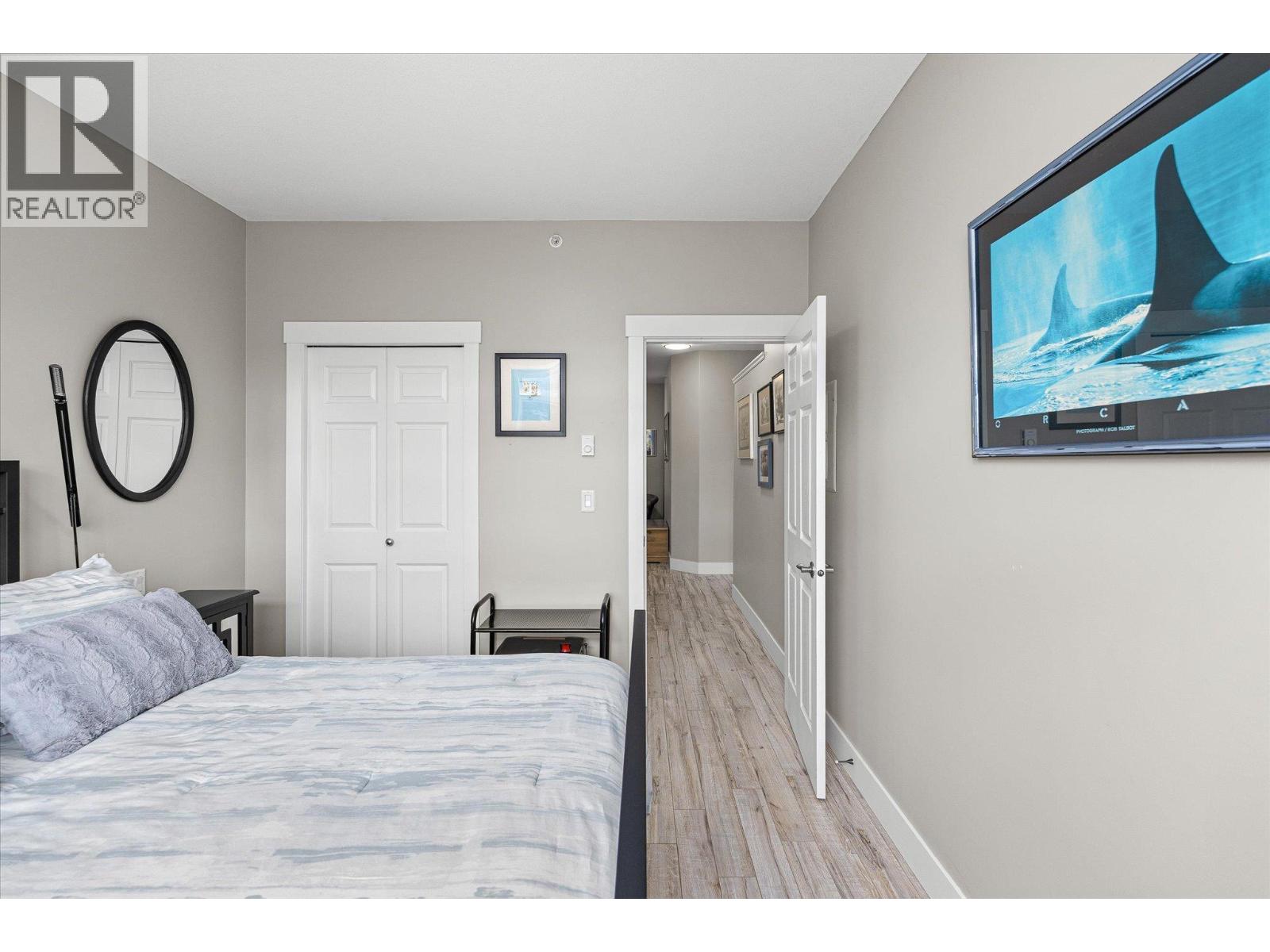 302 1235 KLO Road, Kelowna