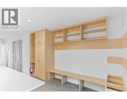 410 Fourth Street W, Revelstoke, BC V0E2S0 Photo 18