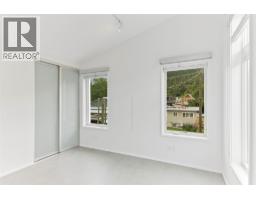 410 Fourth Street W, Revelstoke, BC V0E2S0 Photo 36
