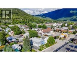 410 Fourth Street W, Revelstoke, BC V0E2S0 Photo 69