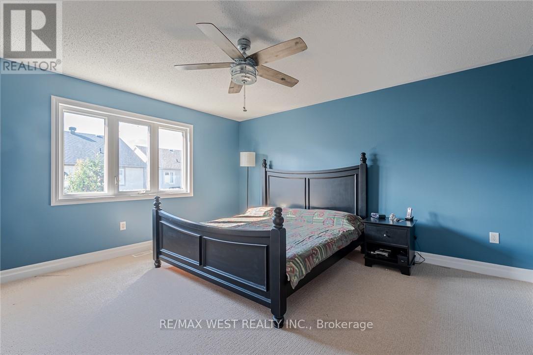 69 KIDD CRESCENT - 8