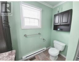 18A Woods Street thumbnail 19