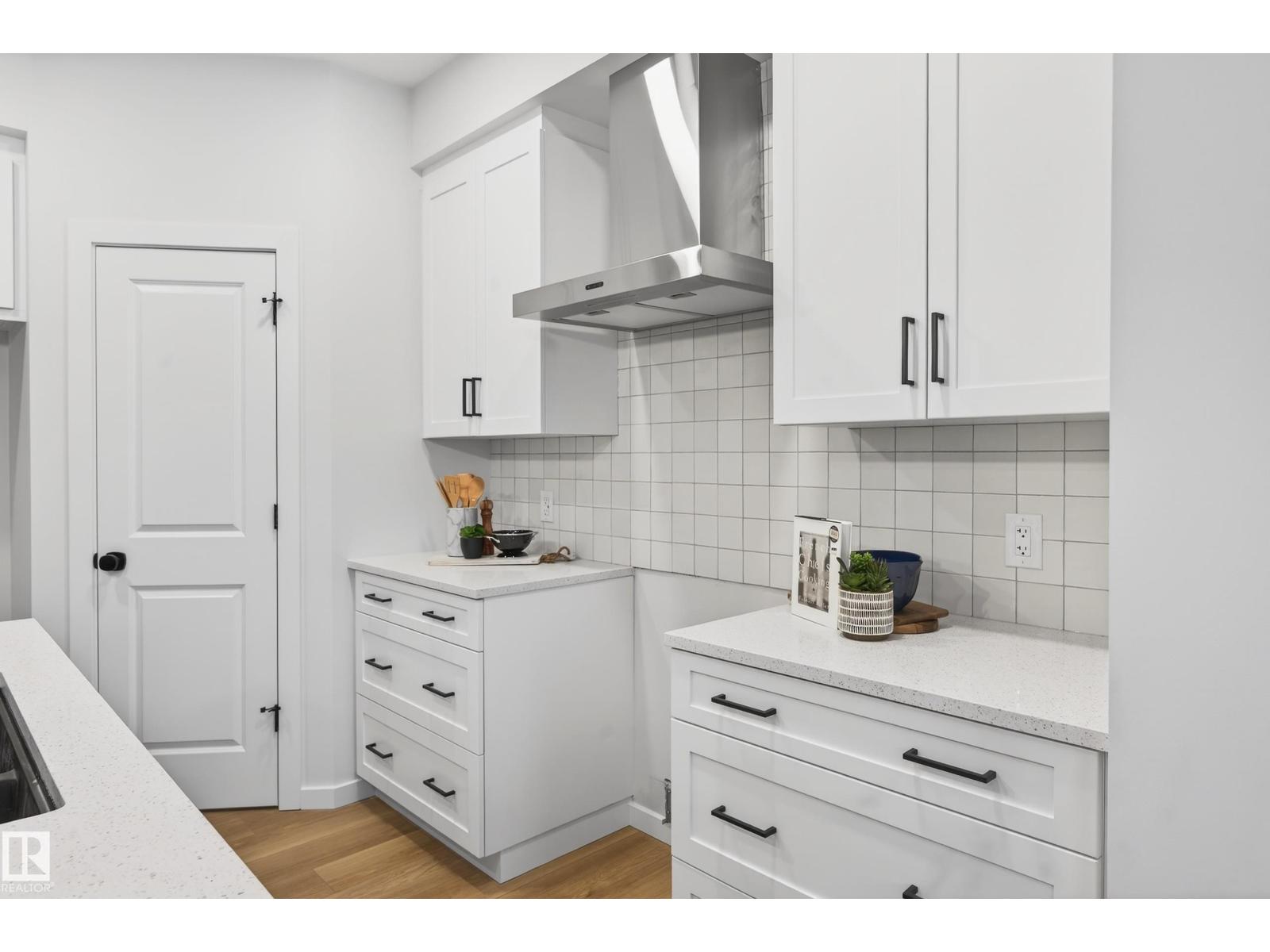 8019 228 ST NW - 4