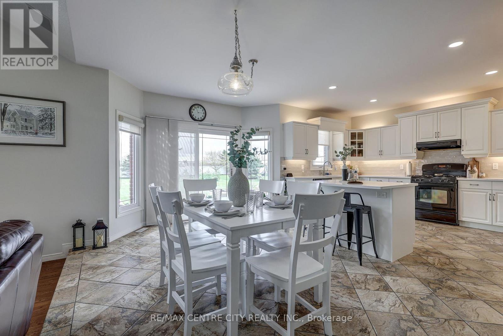 9538 TOWER ROAD - 21