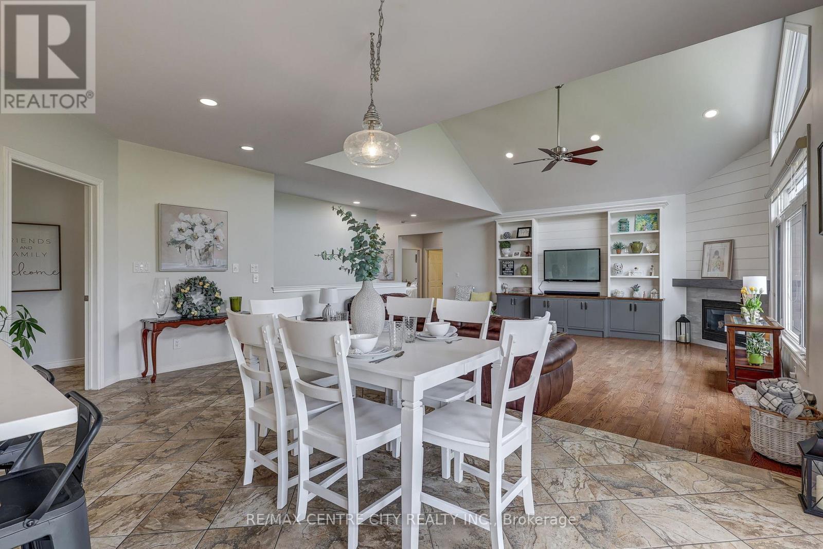 9538 TOWER ROAD - 22