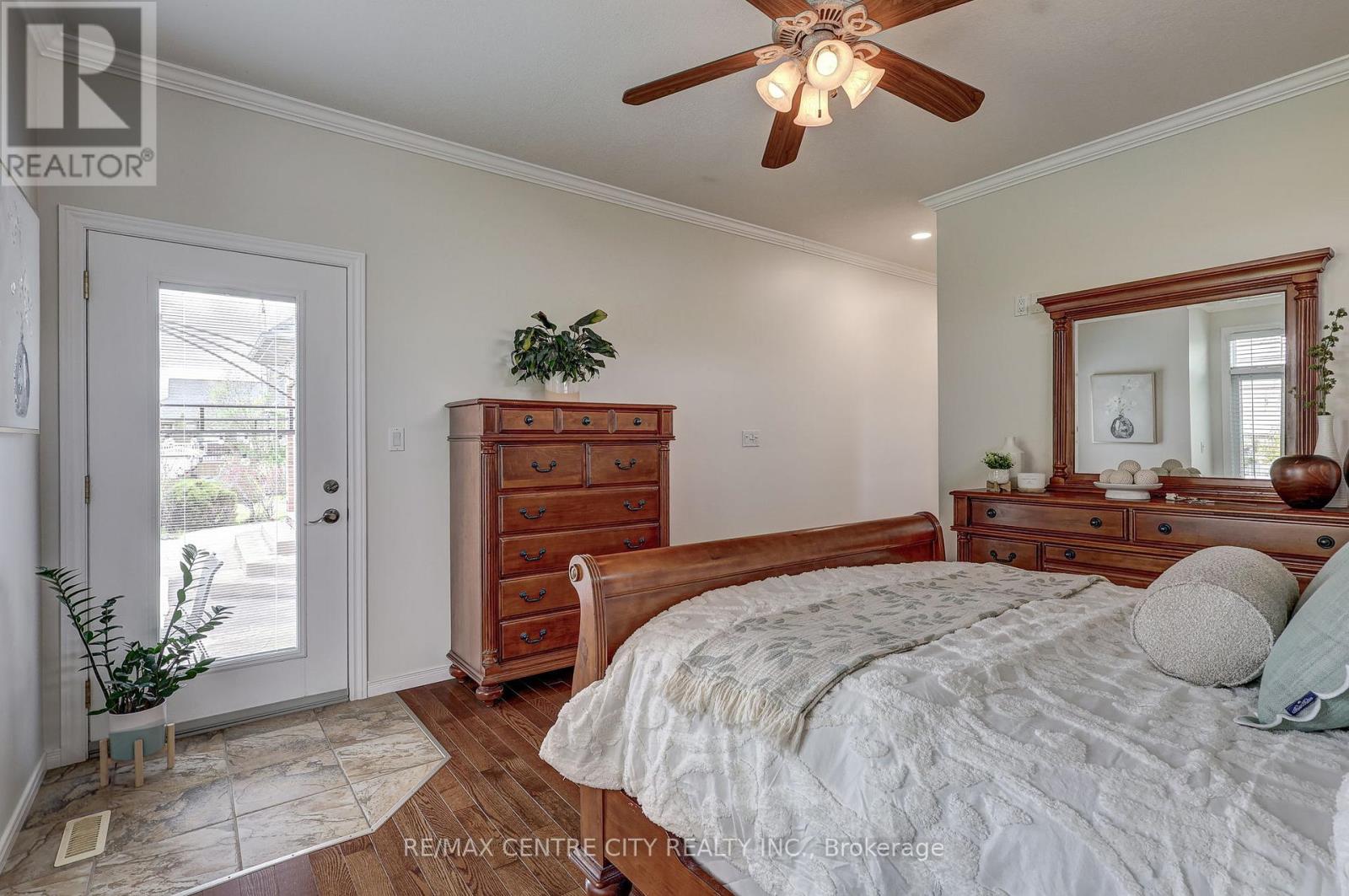 9538 TOWER ROAD - 33