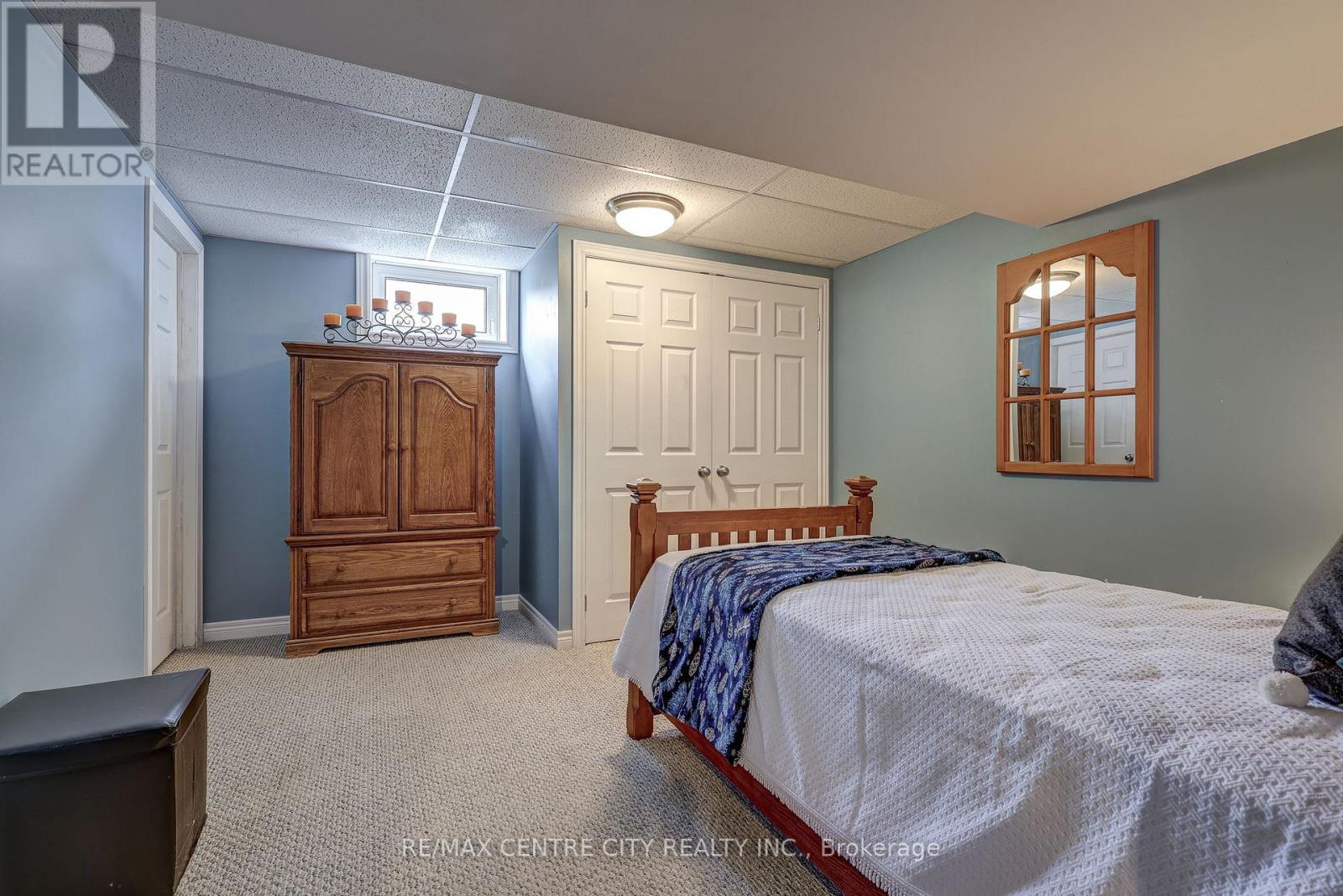 9538 TOWER ROAD - 47