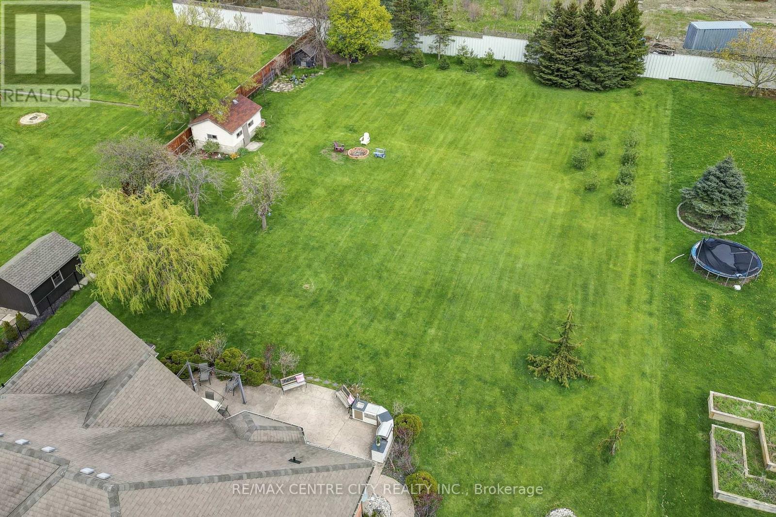 9538 TOWER ROAD - 5