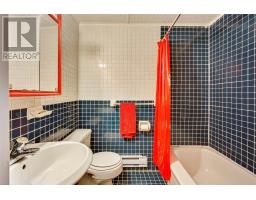 13-17 Roddick Crescent thumbnail 31