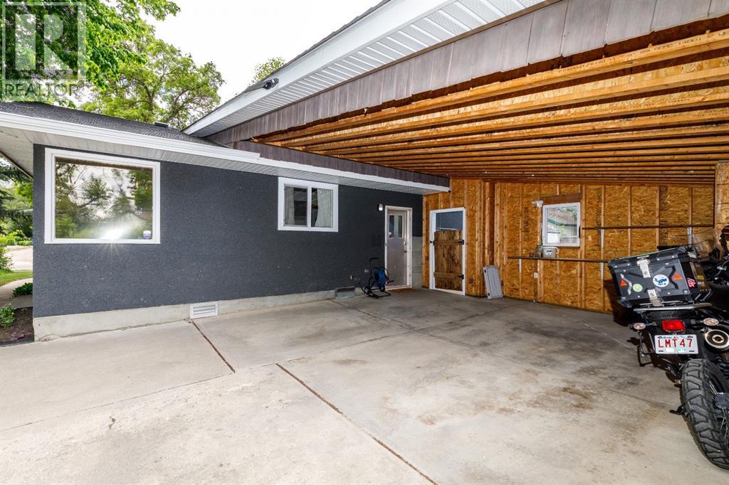 4420 53 Street — photo 31