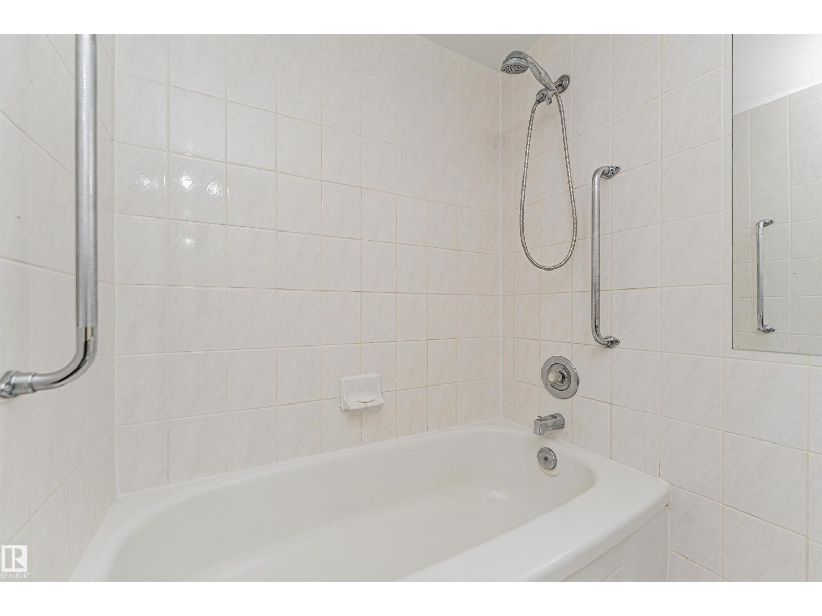 #1806 12303 JASPER AV NW - 15