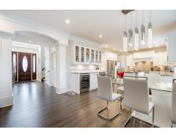 933 164 Street, Surrey, BC V4A4Y4 Photo 6