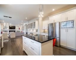 933 164 Street, Surrey, BC V4A4Y4 Photo 9