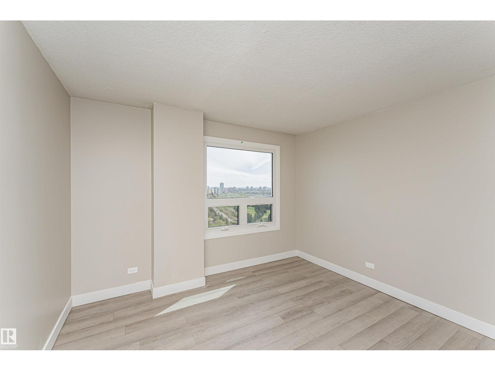 #1806 12303 JASPER AV NW - 40