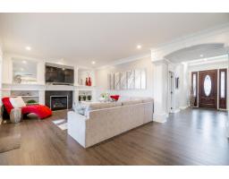 933 164 Street, Surrey, BC V4A4Y4 Photo 11