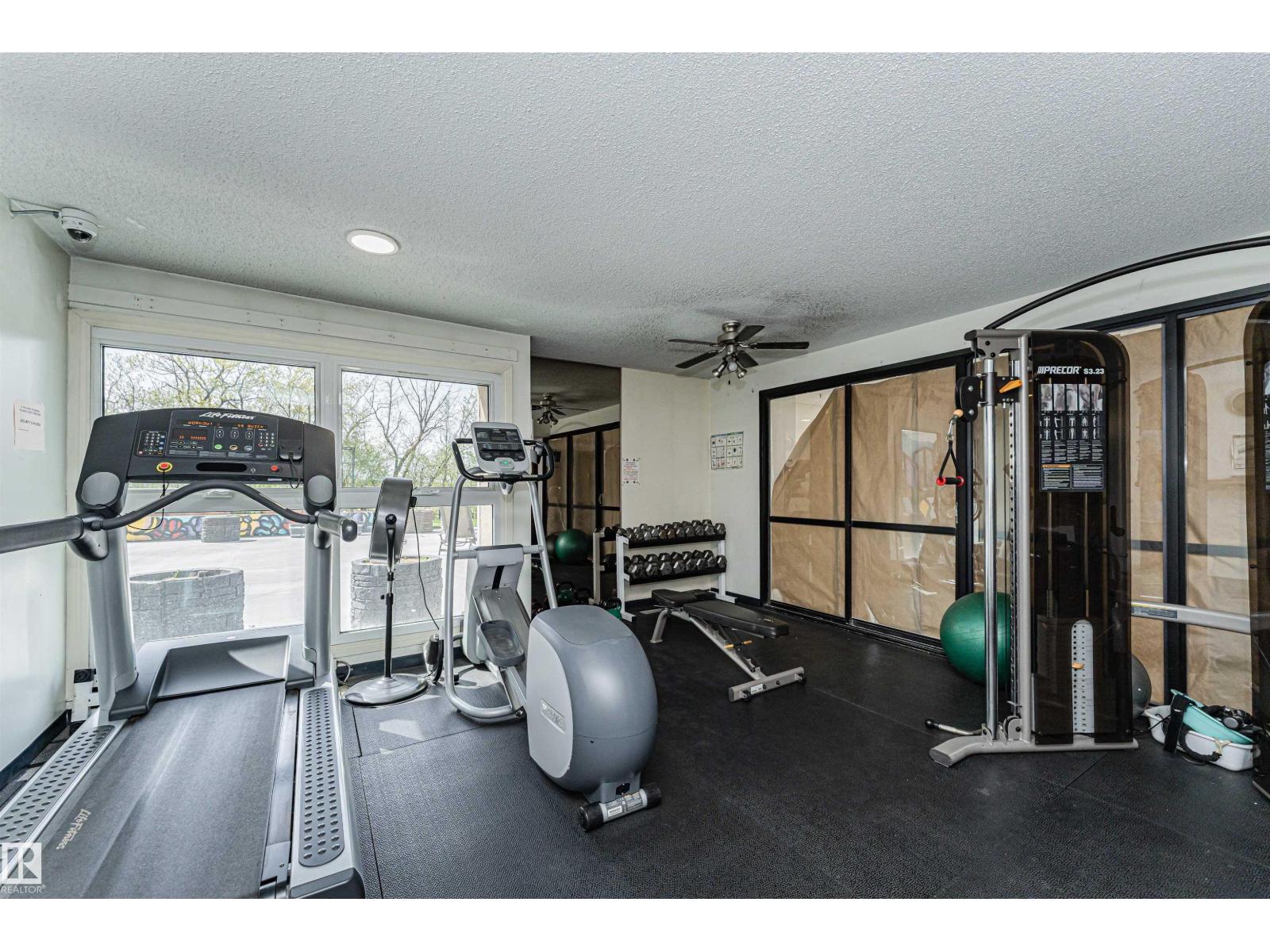 #1806 12303 JASPER AV NW - 44