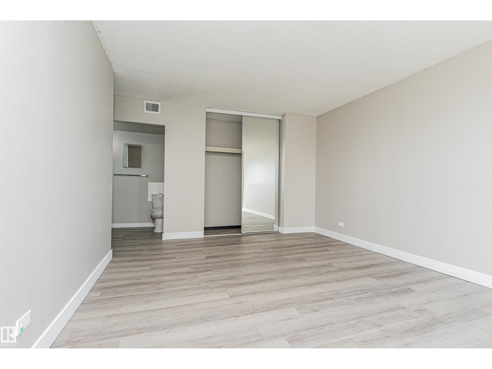 #1806 12303 JASPER AV NW - 37